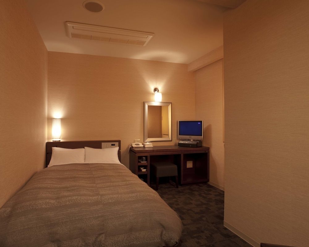 Superior Semi Double Room, Smoking