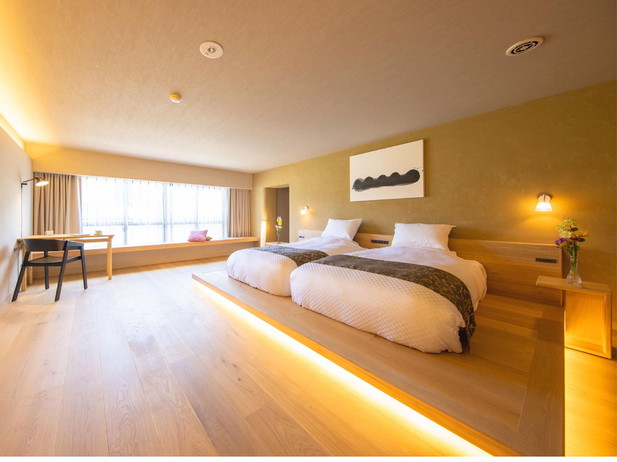 Premium Hollywood Twin Room