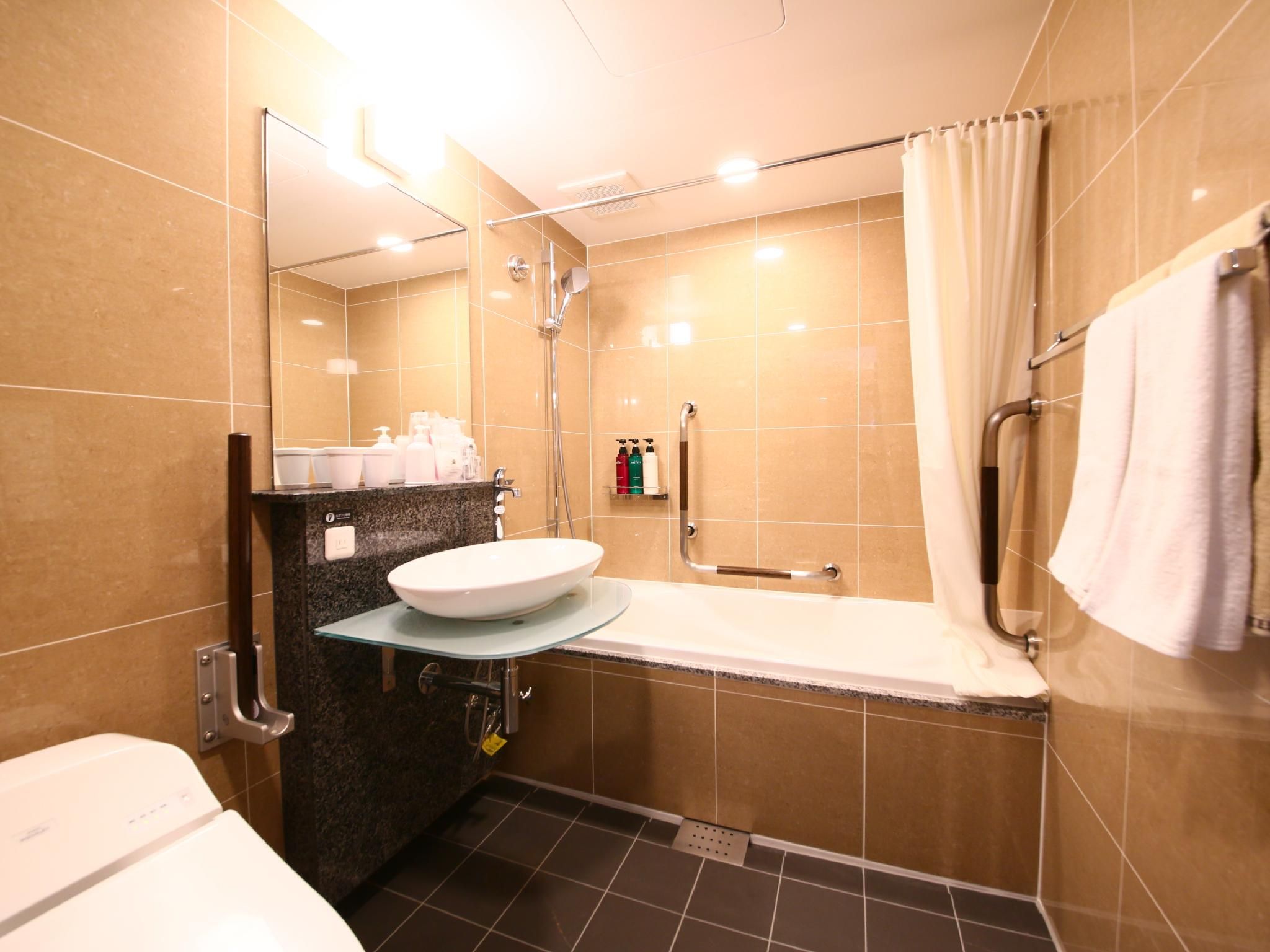 Deluxe Twin Room Non-Smoking