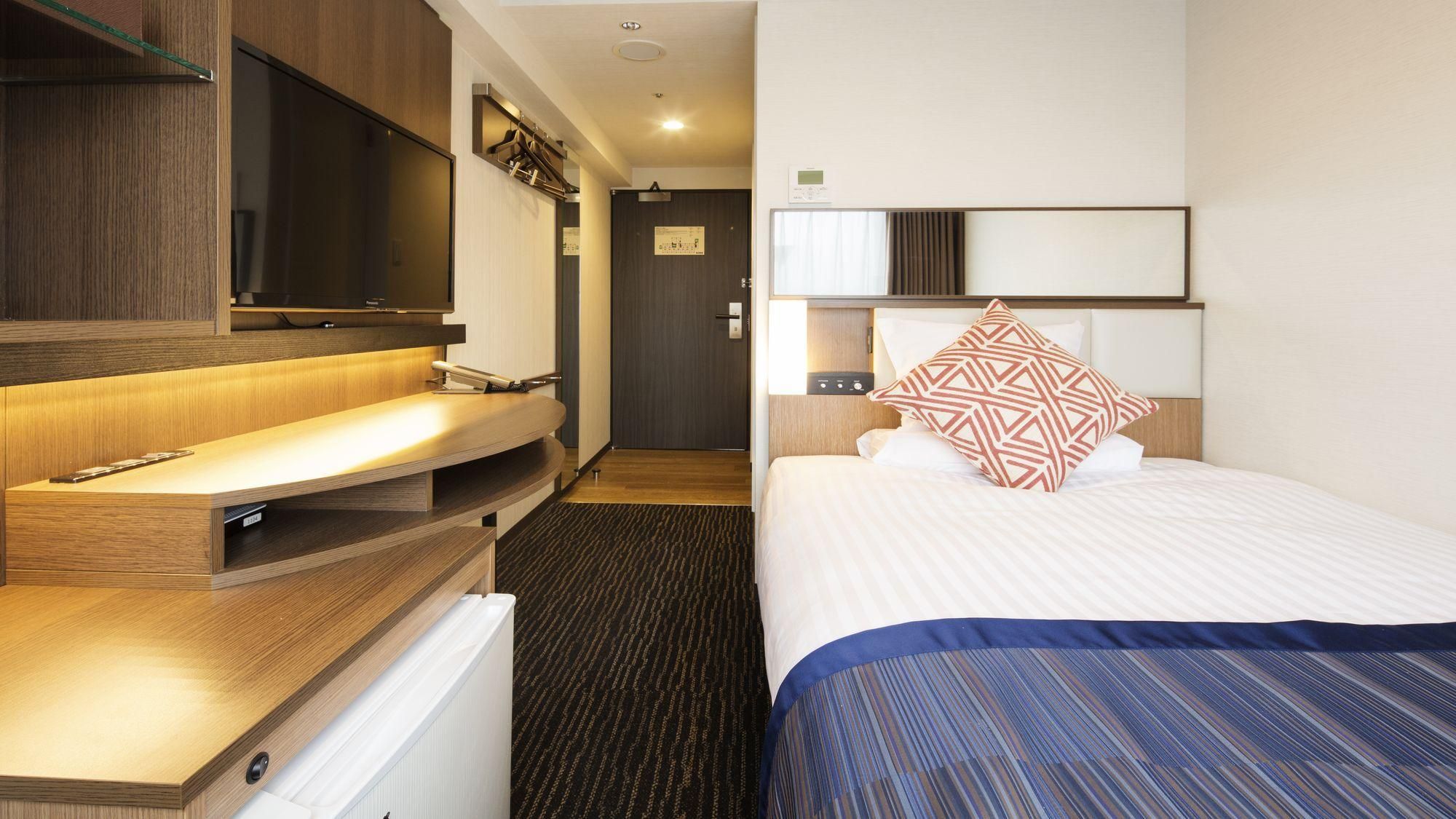 Economy Single Room Non-Smoking with Shower Booth