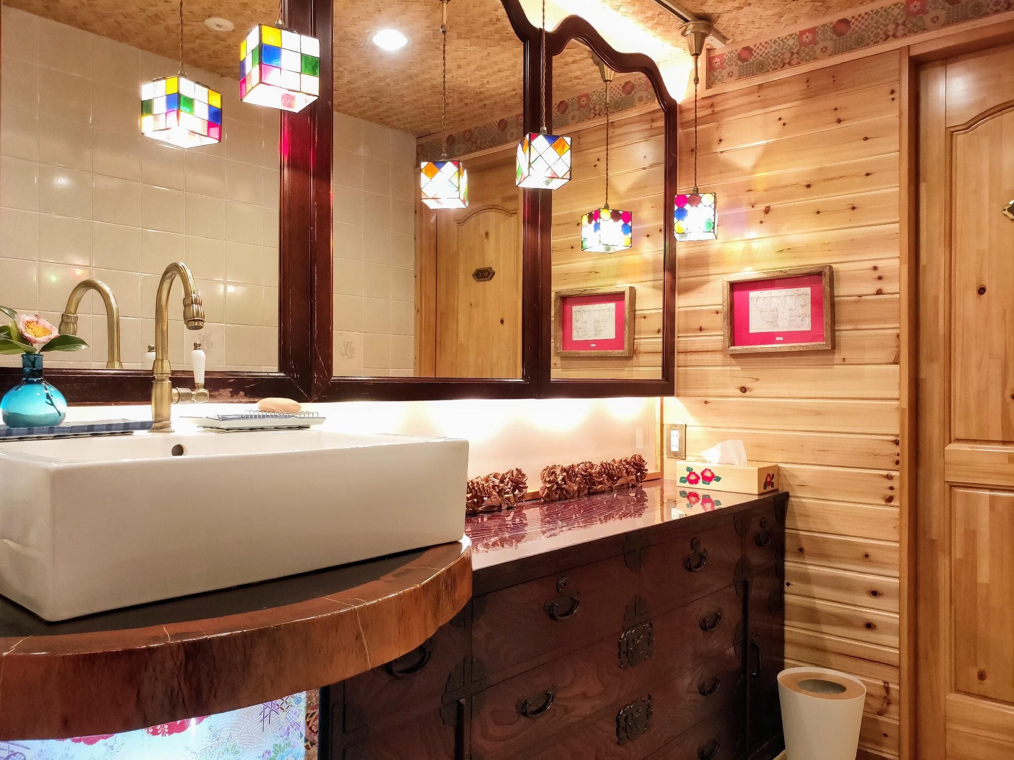 Female Single Room - Shared Bathroom