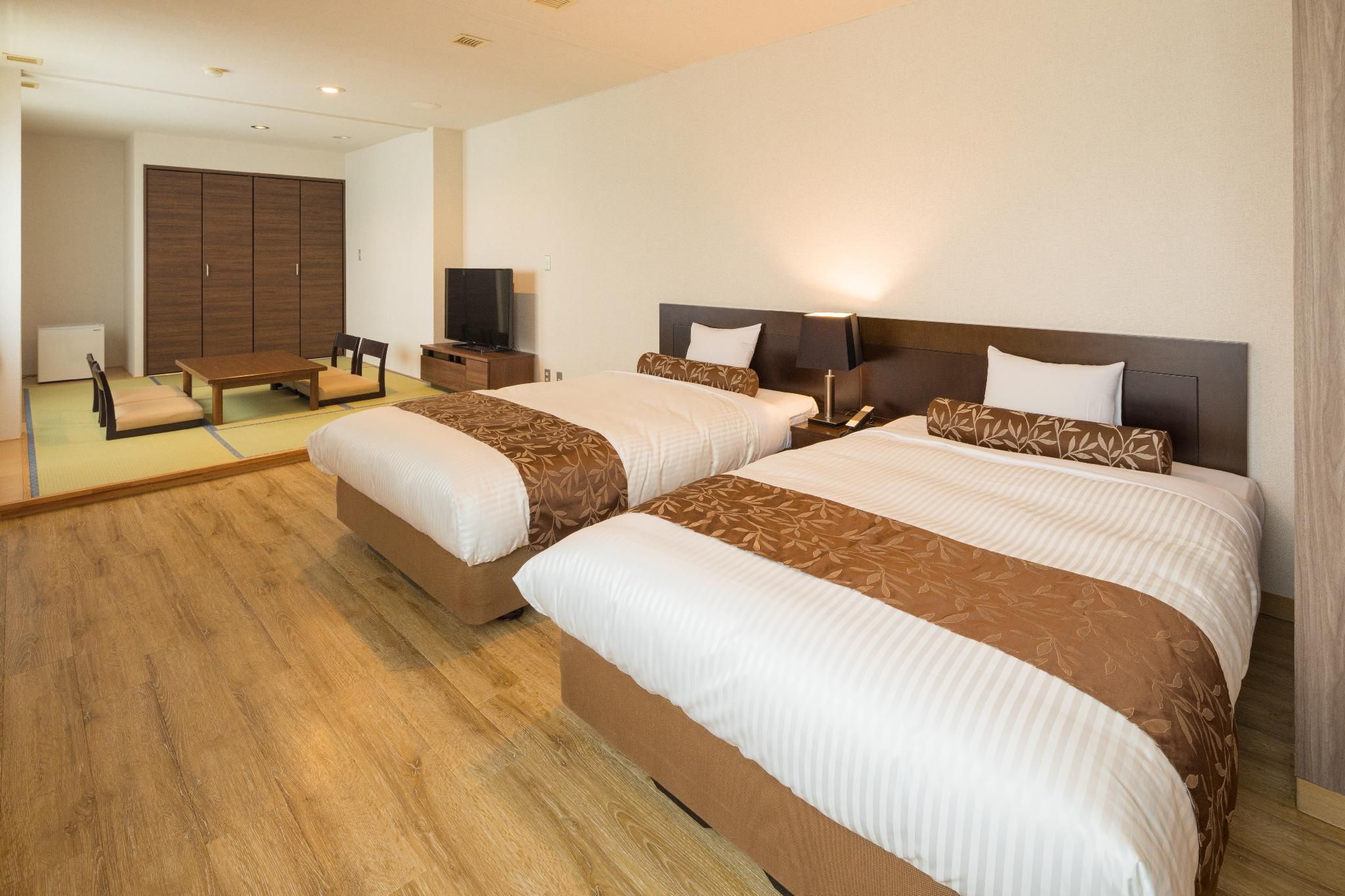 Japanese Style Twin Room for 4 People - Non-Smoking