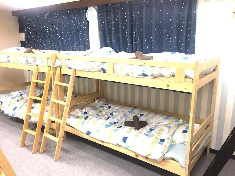 undefined Akatsuka Go Go House - Hostel 8