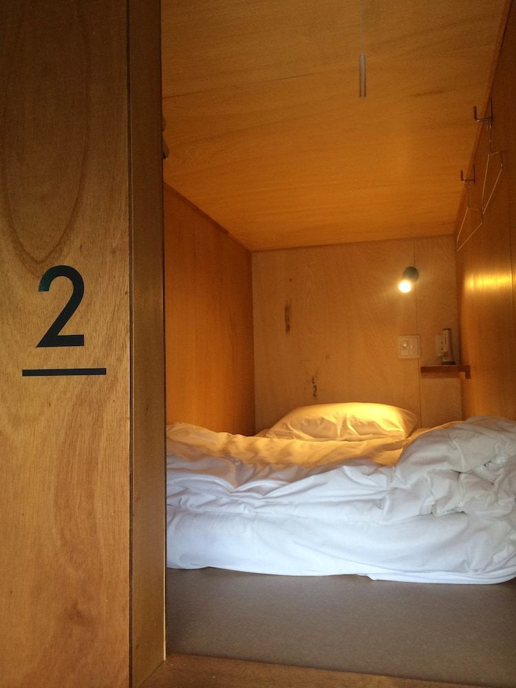 Nagonoya Cafe Guest House - Hostel Shared Dormitory, Women only, Non Smoking (6 Guests Available) 9