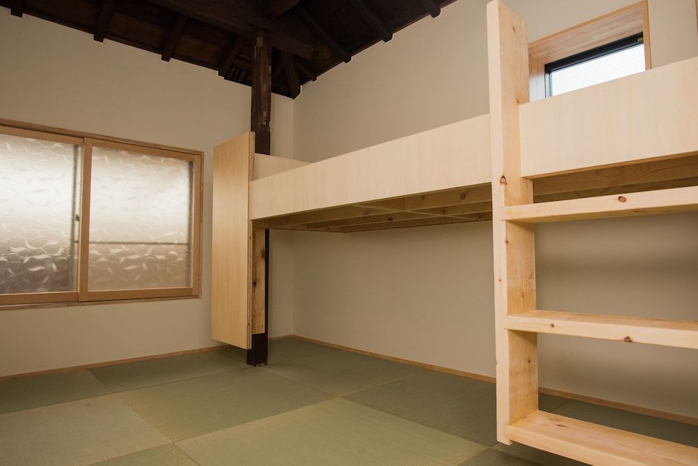 undefined Nagonoya Cafe Guest House - Hostel 4