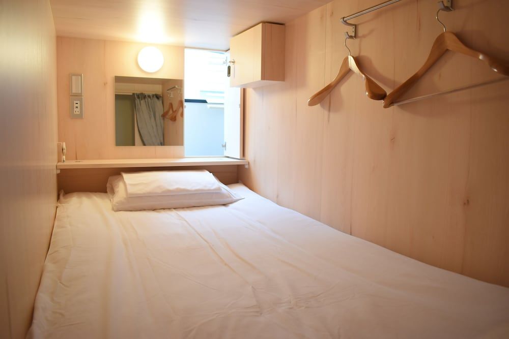2F Bunk Bed in 8-Beds Mixed Dormitory Room