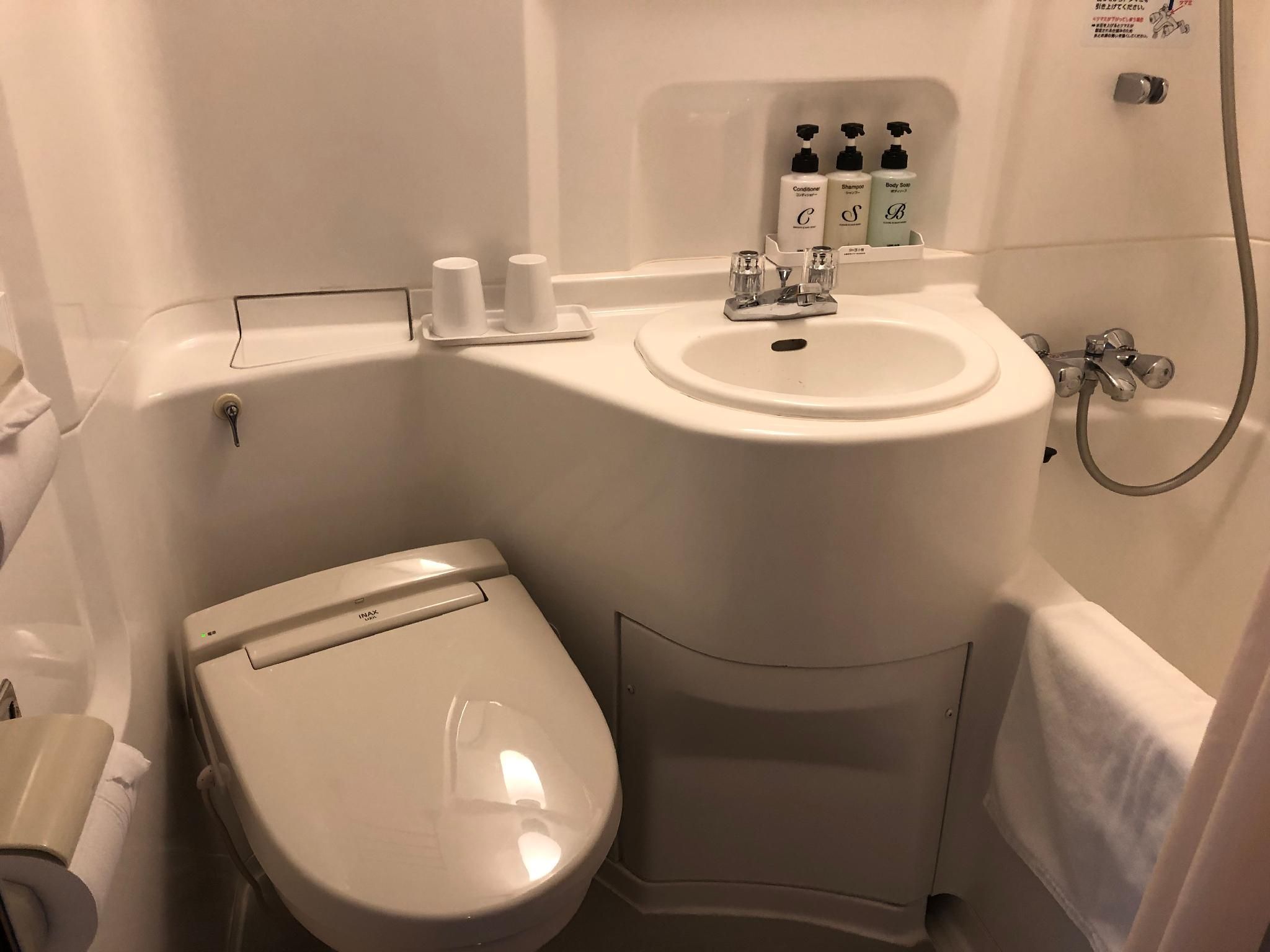 Small Double Non-Smoking