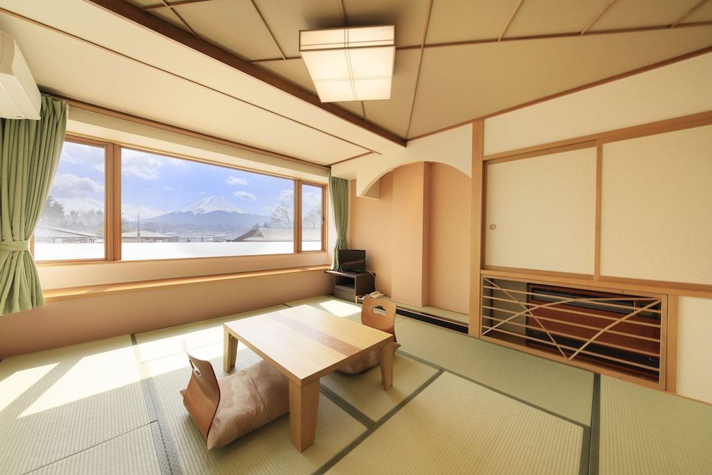 Traditional Room with Shower, (Mt.Fuji View)