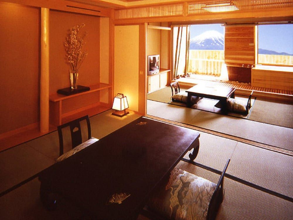 Superior Japanese Room with Open Air Bath, (Mt.Fuji View)
