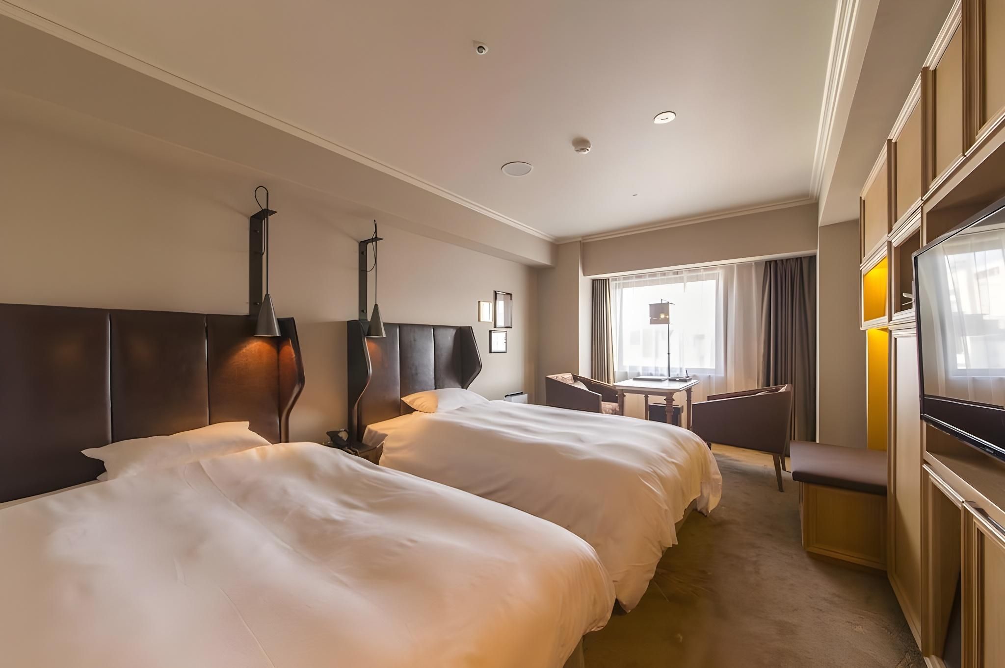 Corner Twin Room