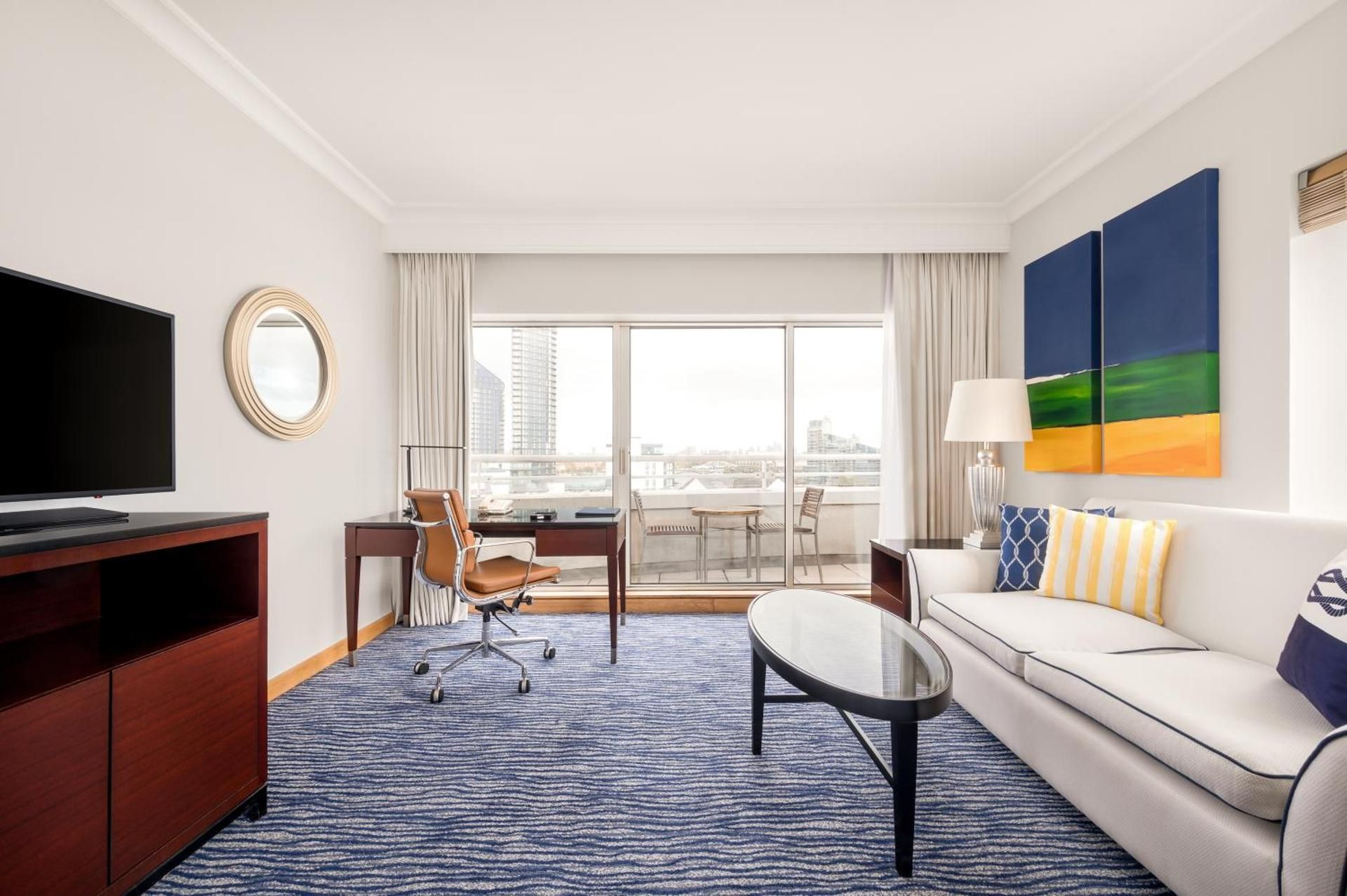 Marina Suite with Two Single Beds