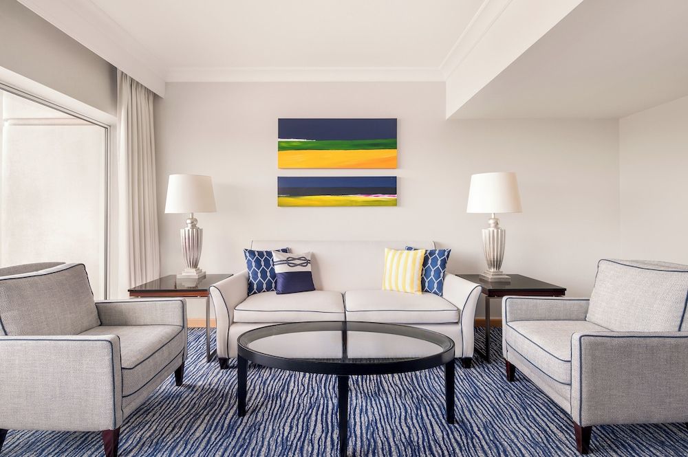 The Chelsea Harbour Hotel and Spa Chelsea Suite King 4