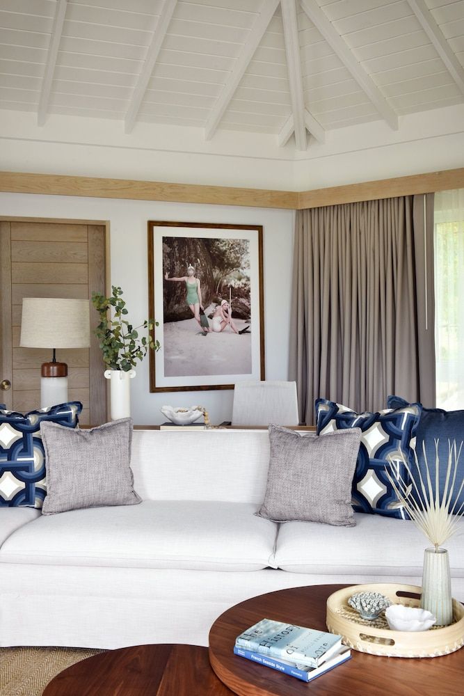 Suite (Tree House)