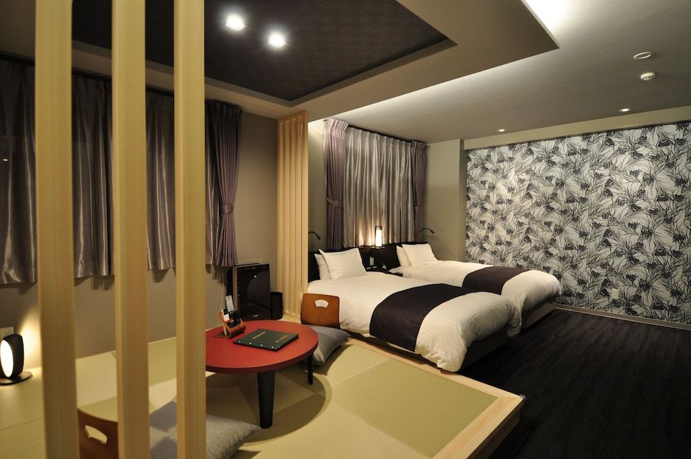 Design Room, 2 Bedrooms, Non Smoking, River View