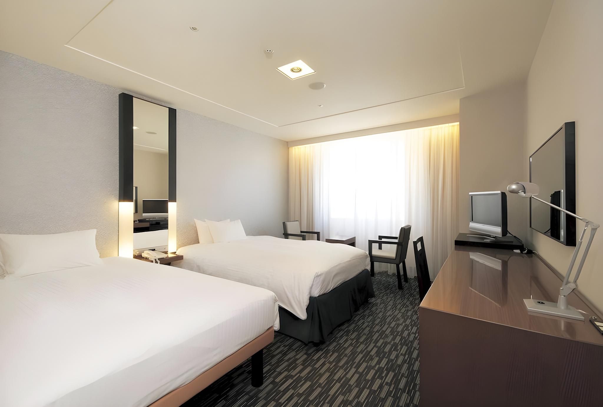 Twin Room, Non Smoking, South Wing (2 Twin Beds)