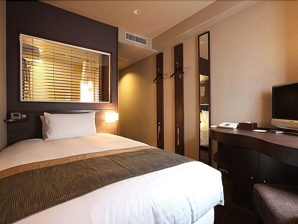 undefined Ochanomizu Hotel Juraku 4