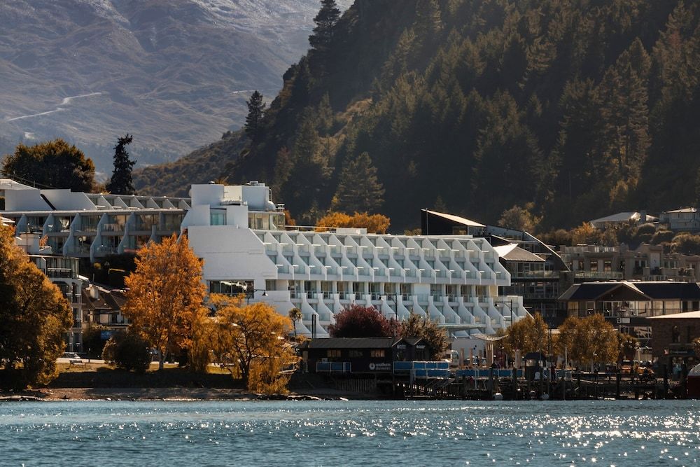 undefined Crowne Plaza Hotel Queenstown by IHG 5