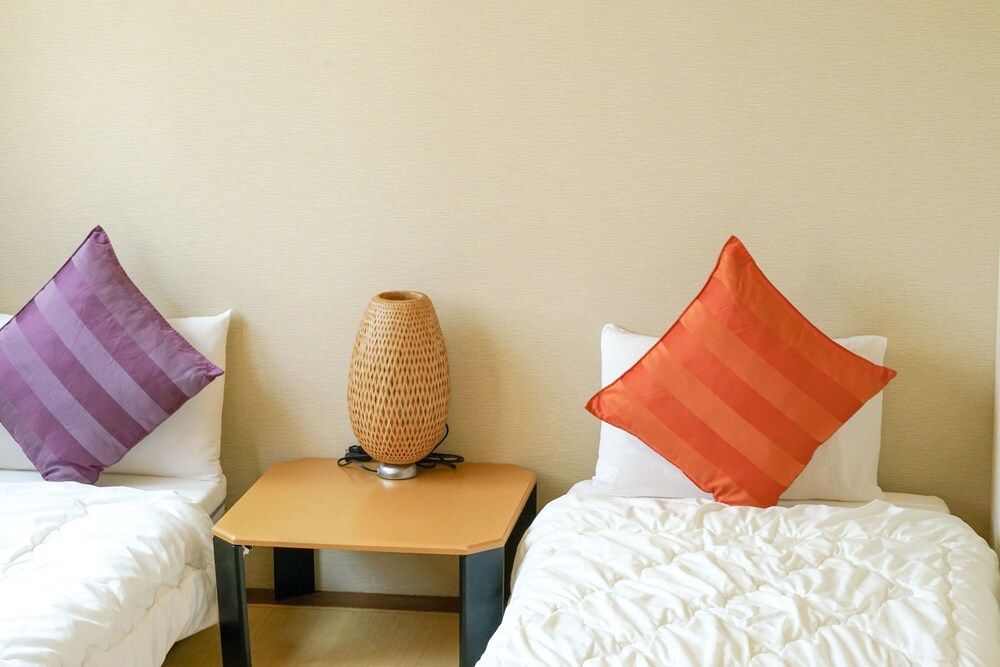 Twin Room, 2 Bedrooms, Non Smoking