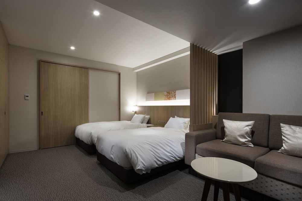 Superior Twin Room-East BLD - Buffet Dinner, Buffet Breakfast