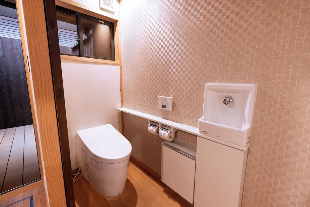 Rinn Rokujo Machiya Japanese Style Townhouse 12