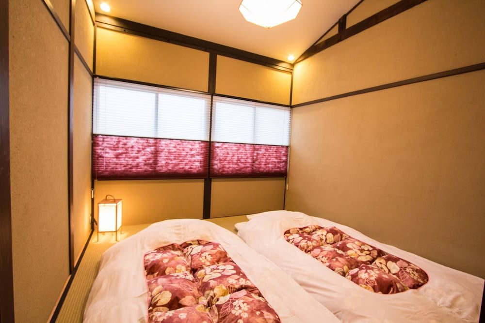 Rinn Rokujo Machiya Japanese Style Townhouse