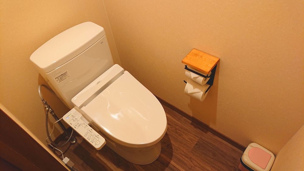 Japanese-style Room with Shared Bathroom (Non Smoking)