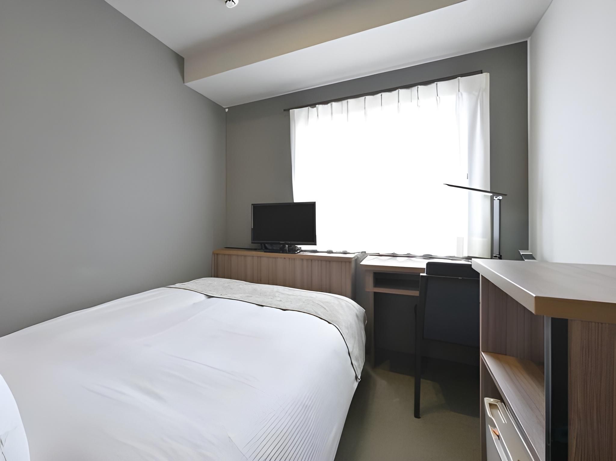 Semi-Double Room