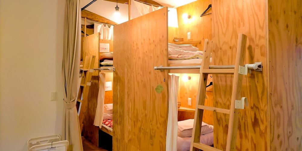 Basic Shared Dormitory, Mixed Dorm