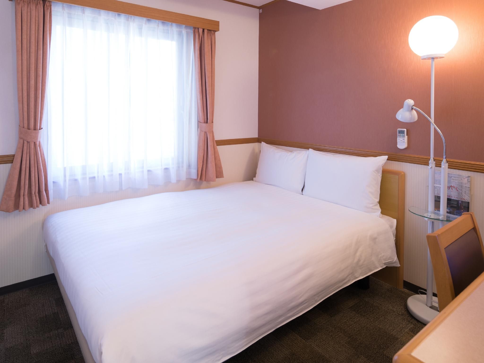 Economy Double Room Smoking