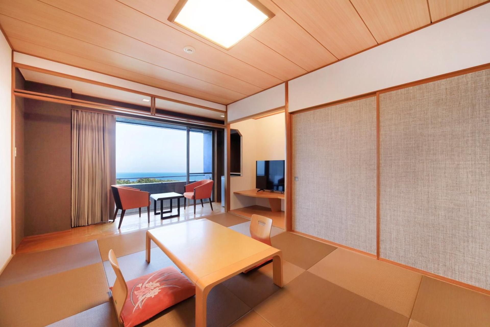 Japanese-Style Room with Shared Bathroom