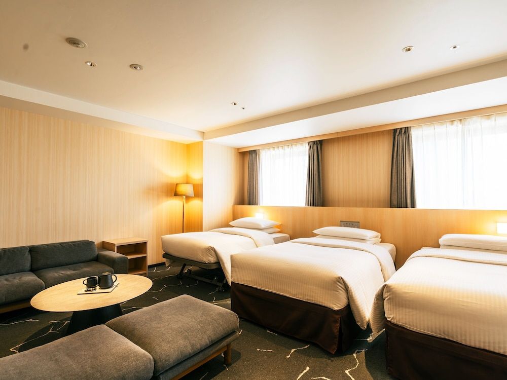Spa Premier Twin Room [No Smoking] Extra beds will be provided depends on the number of adults
