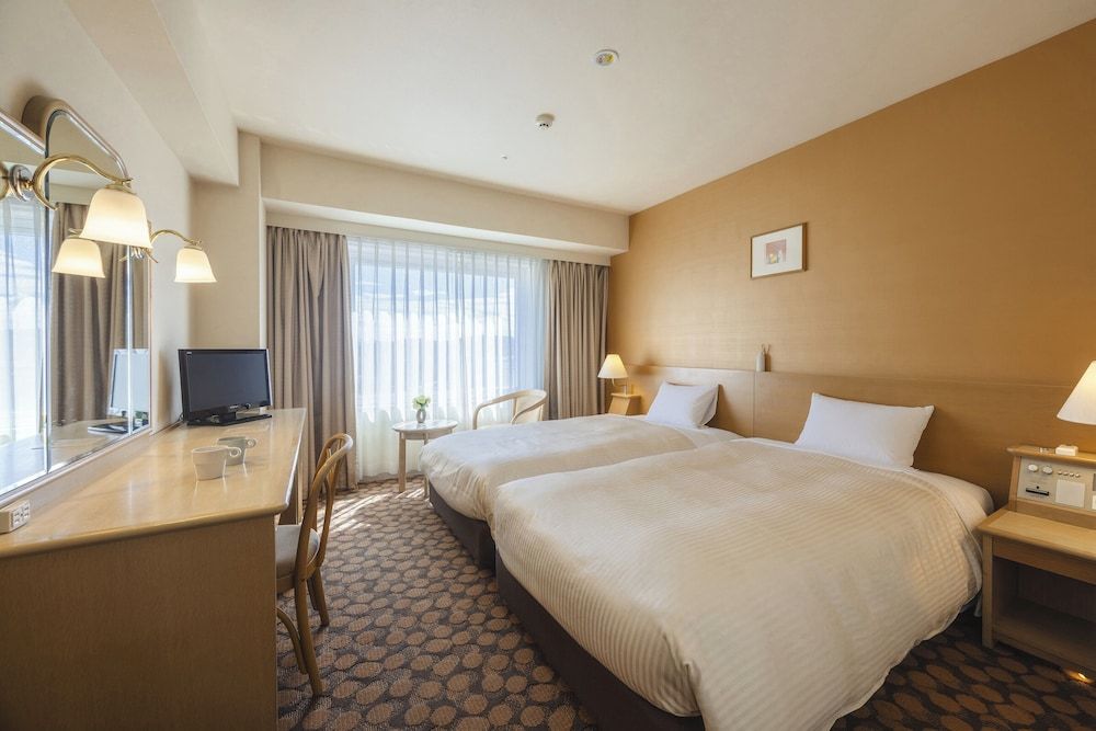 Standard Twin Room, Smoking