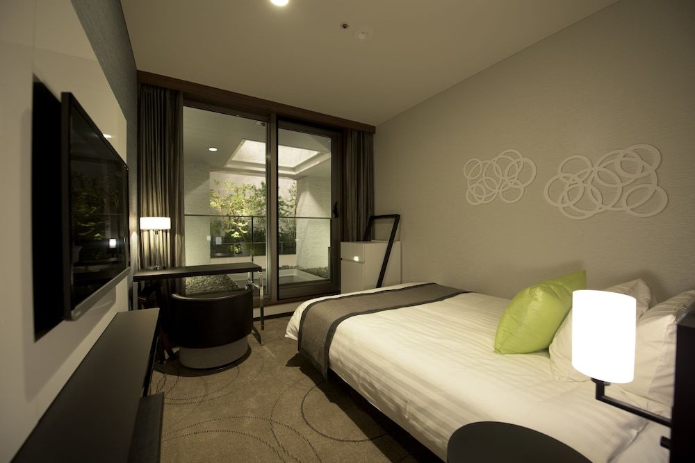 FutakoTamagawa Excel Hotel Tokyu Standard Double Room, Non Smoking 2