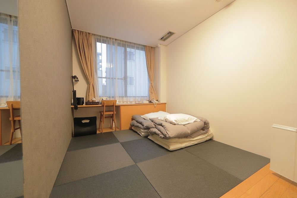 Japanese Style Room, Shared Bathroom