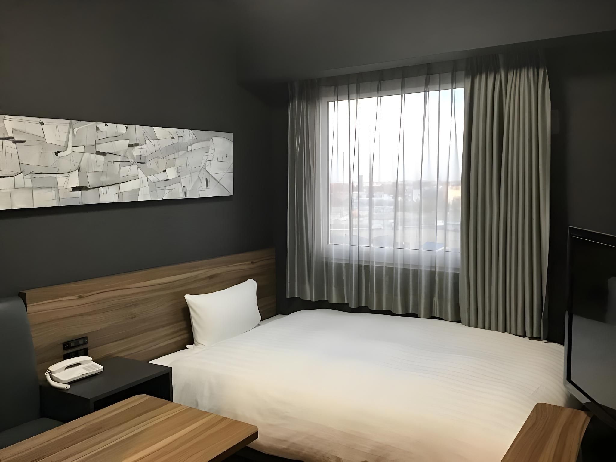Single Room - Smoking