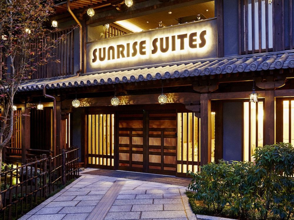 undefined Sunrise Suites 4