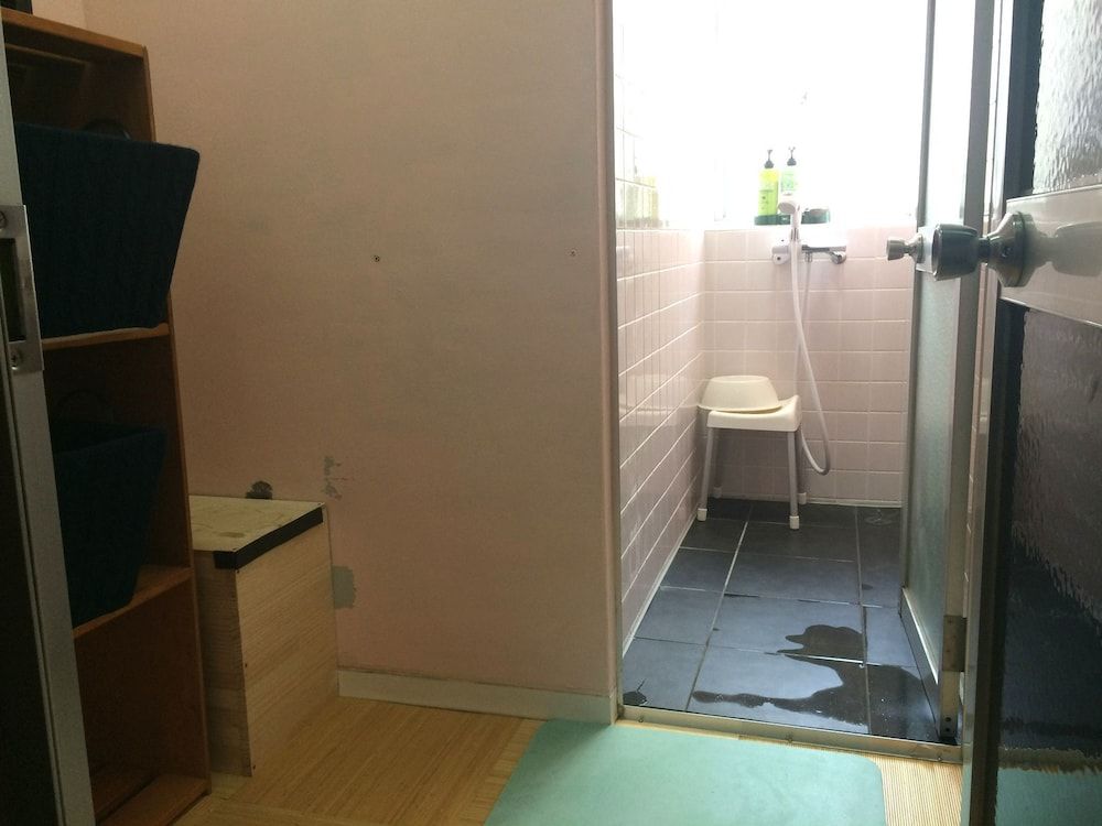 Japanese-Style Room 143 ft2, Shared Toilet and Shared Bath (no car parking)