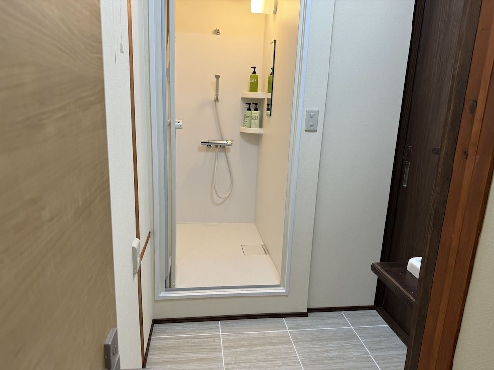 Japanese-Style Room 196 ft2, Private Toilet and Private Shower (No car parking)