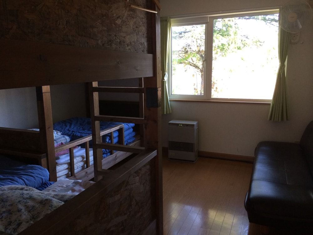 Womens Dormitory, Bunk bed, Mountain View