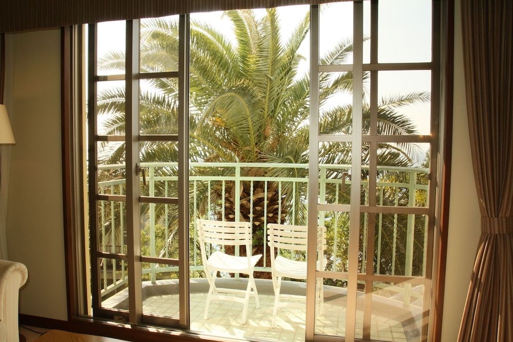 La Classe de Cienega Twin Room, Partial Ocean View (2nd Floor) 3