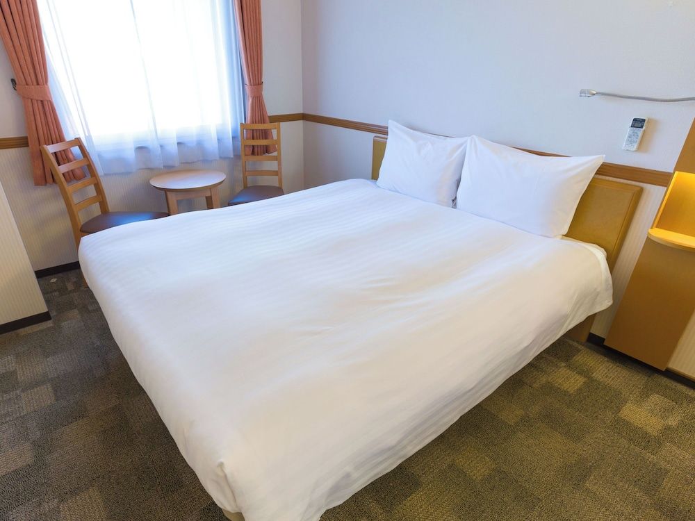 Standard Double Room, Smoking