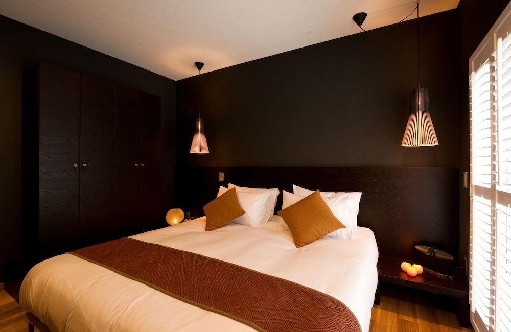 Room (Alpine 1)