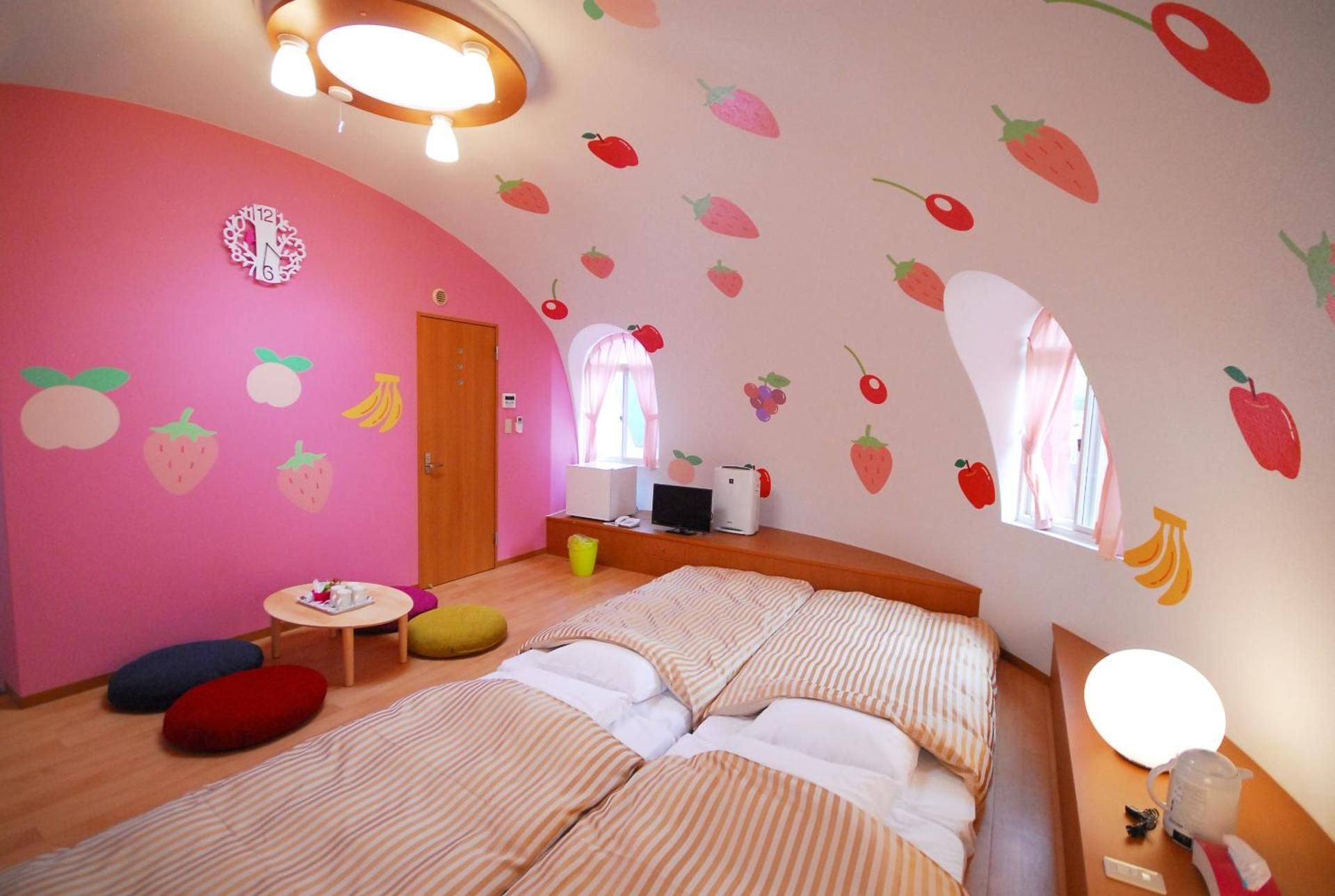 Japanese Style Family Room with Strawberry Theme - Dream Zone