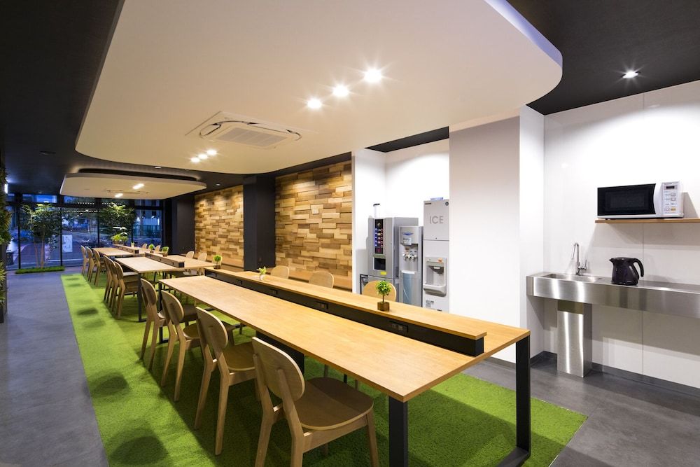 undefined Hotel Sunplaza 9