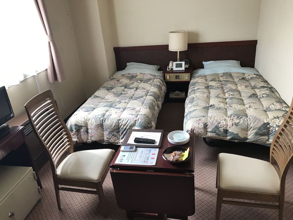 Yorokobinoyado Takamatsu Twin Room, No View - Breakfast Included 2