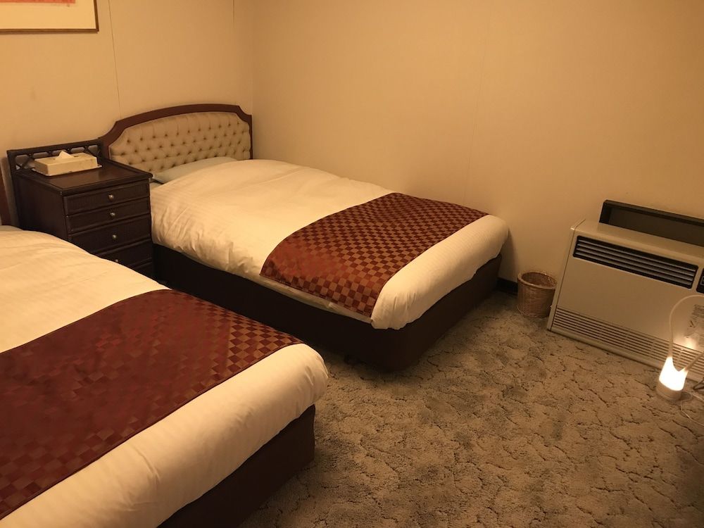 Yorokobinoyado Takamatsu Twin Room, No View - Breakfast Included