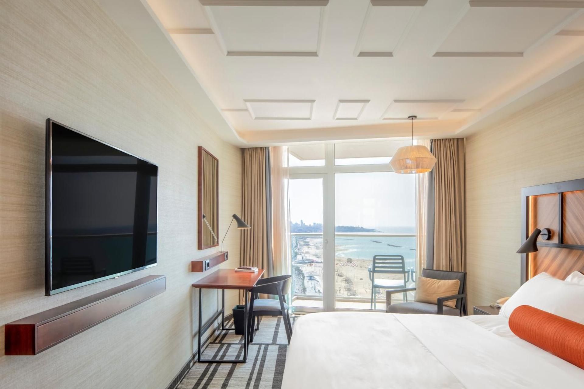 undefined Renaissance Tel Aviv Hotel 5