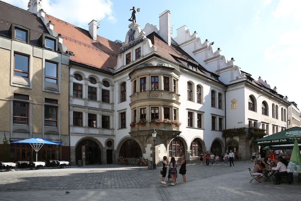 undefined Pullman Munich 2