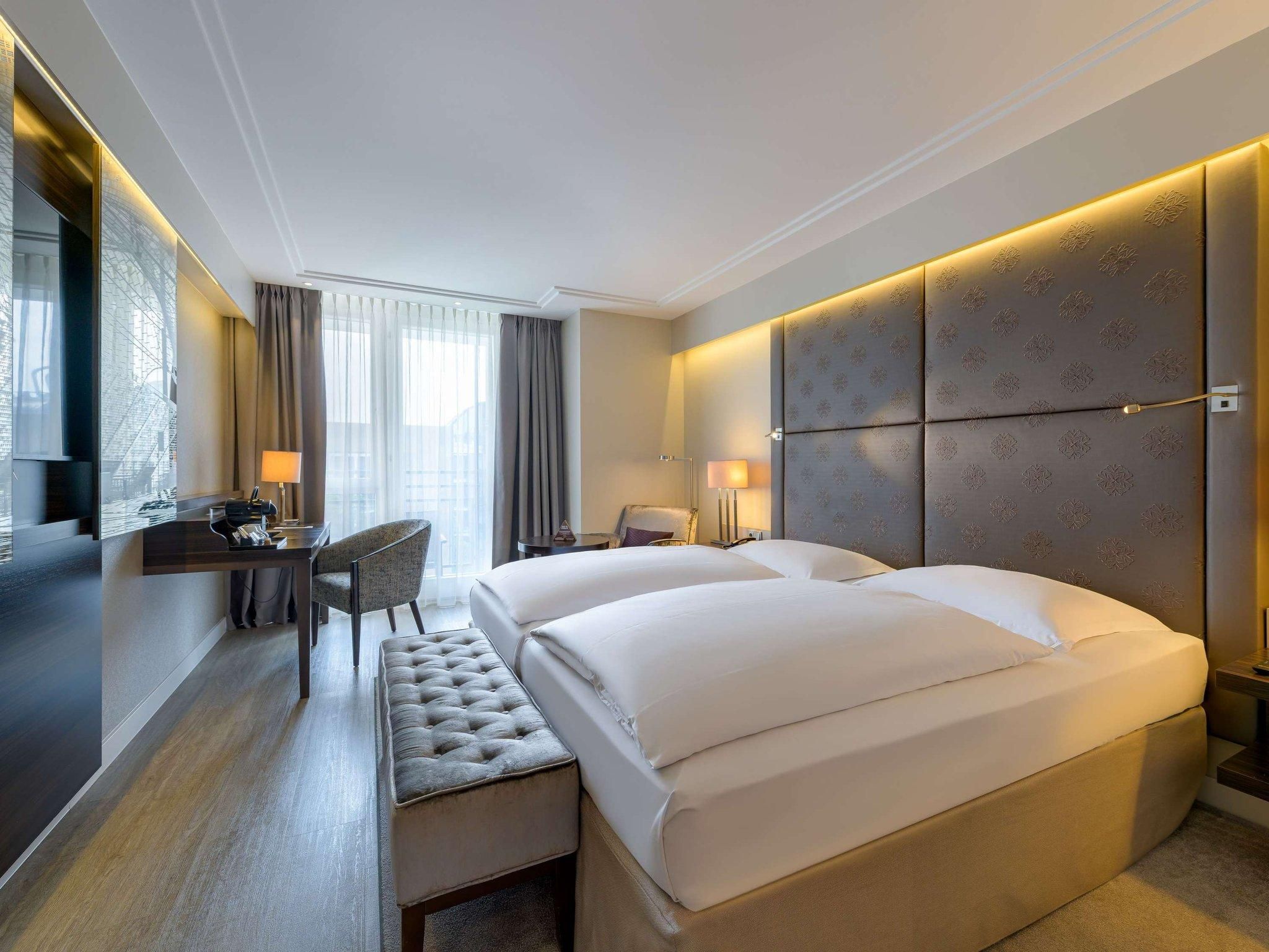 undefined Pullman Munich Hotel 6