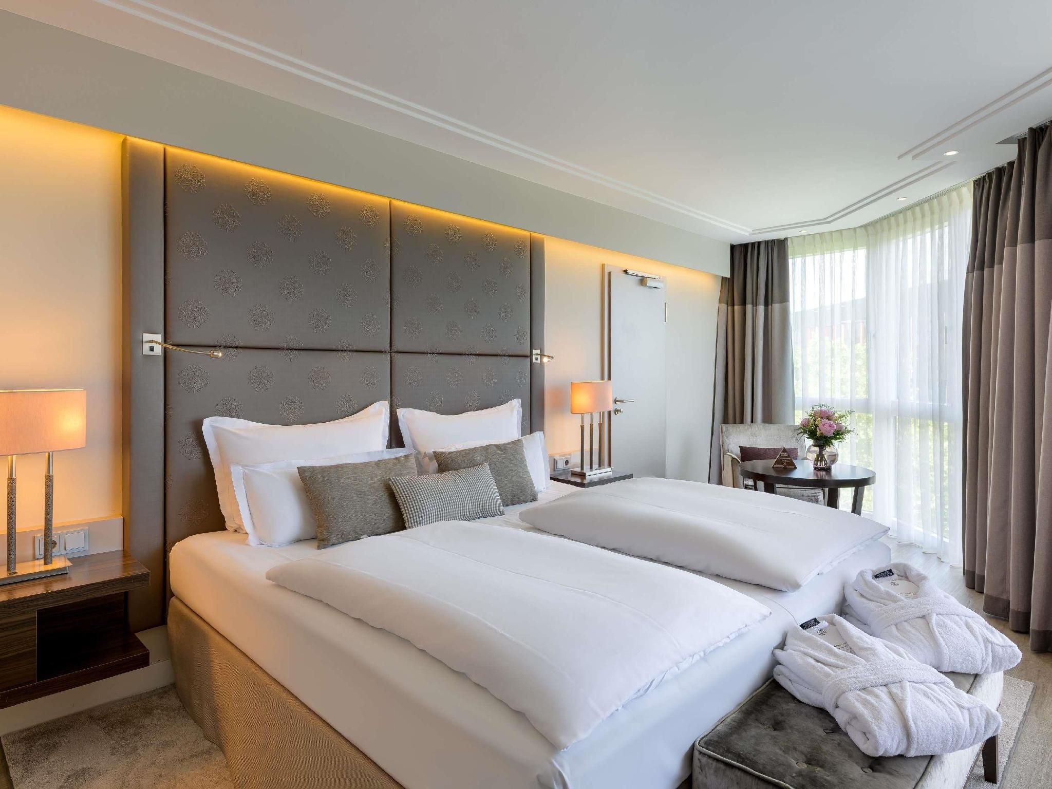 undefined Pullman Munich Hotel 3